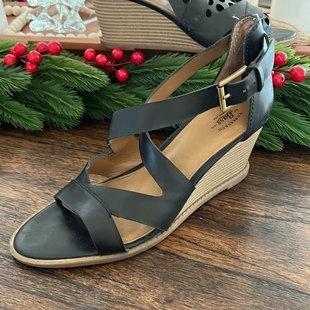 GH Bass & Co RENAE wedges black faux leather open toe sandal heels | size 9